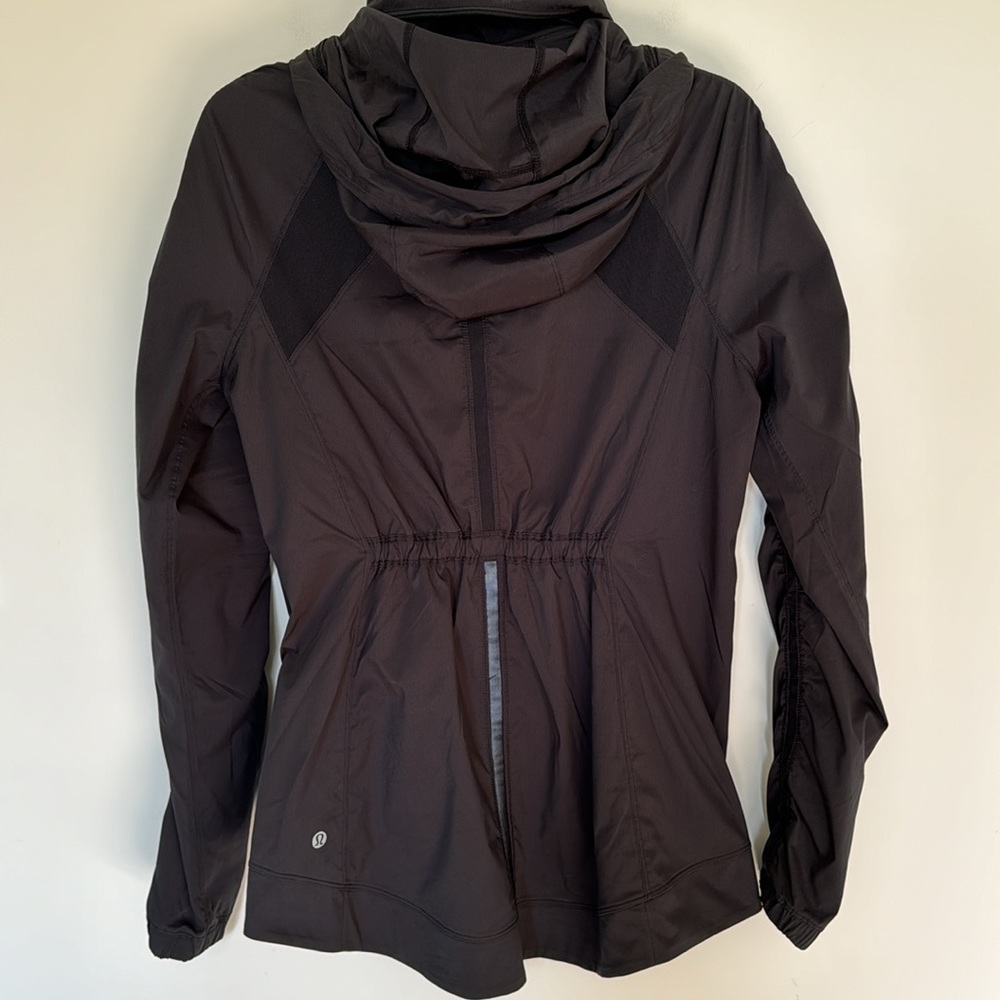 Lululemon Gather and Sprint Jacket Black Size 8 - Picture 5 of 5